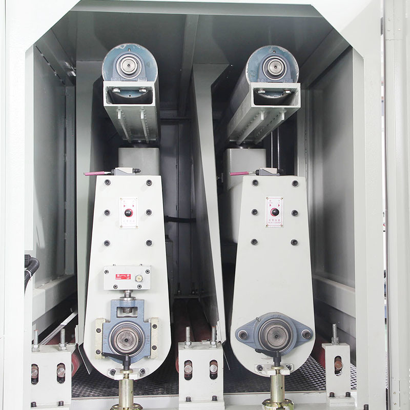Base plana automática del PLC de las máquinas que quitan las rebabas del metal de 1500M M con la correa ajustable