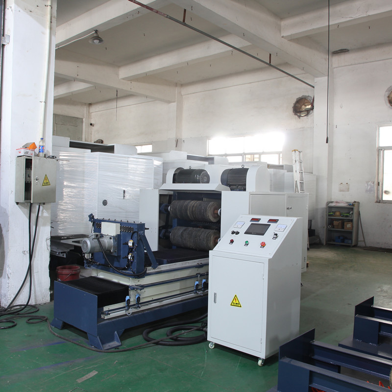 Máquina automática de pulido de tuberías 32 mm 12.2 kW 2000 mm para una alta productividad